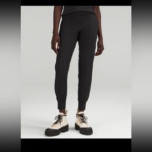 Lululemon Align joggers